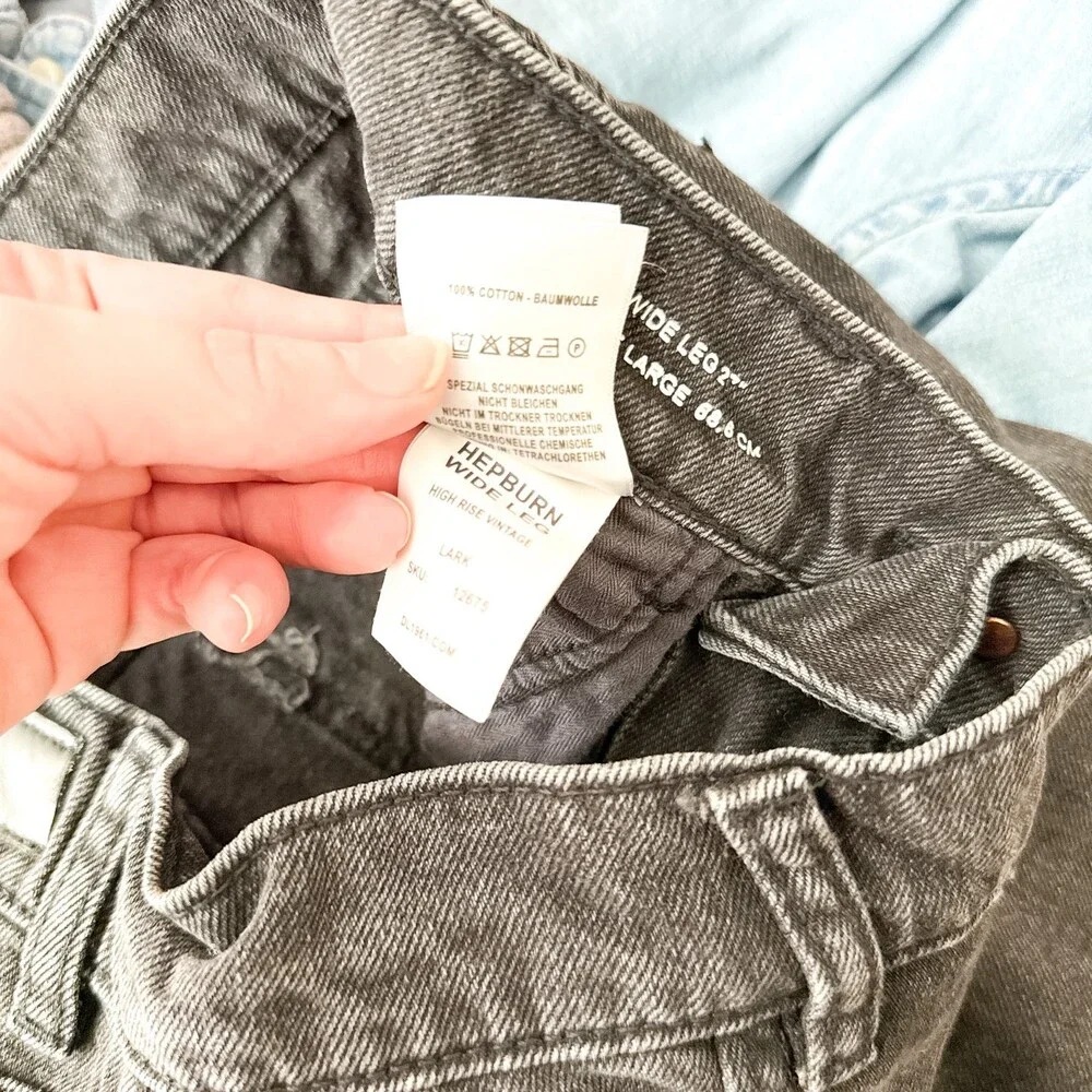 DL1961 Hepburn Wide Leg High Rise Jeans Jet Black Size 26 Anthropologie Distress